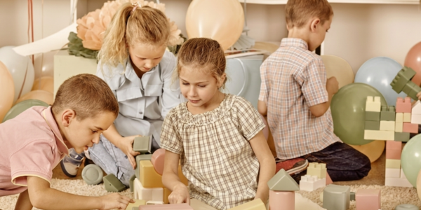 Starting daycare at three: a settling plan that respects the child’s pace